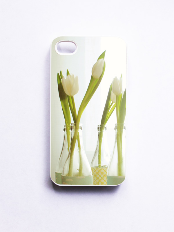 iPhone Case: Spring Tulips Photo. Flower Photo. White Cover. iPhone 4s Case. White Flowers. Spring Décor. Fine Art Photography. Feminine.