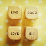 Vintage Wood Dice - Live Go..